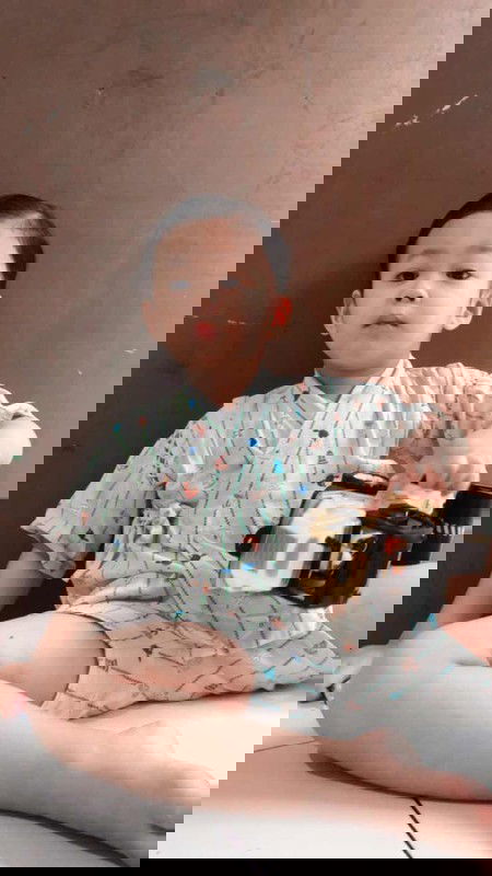 ANAK 3thn gabisa main hp tiktok|dibilang katroo gak bisa joget gk bs main game hp !!!