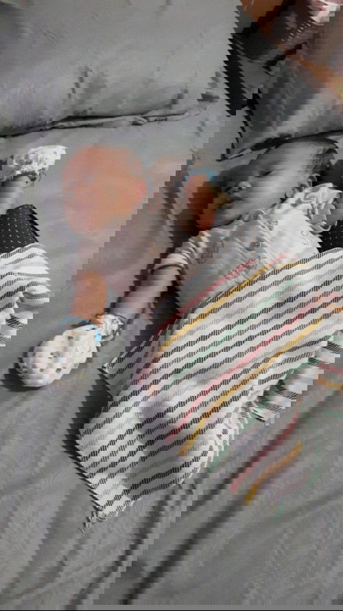 BB anak 2 bulan 3.5kg