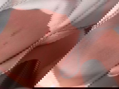 bercak merah di badan