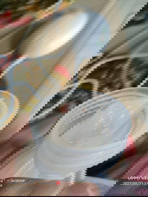 Blood nong mag breast pump. Mag iisang buwan na baby ko at nag breastpump ako kanina lang