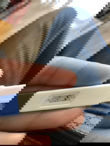 รู้สึกแอบดีใจและมีความหวังนิดๆ