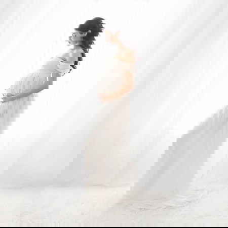 Maternity dress for photoshoot