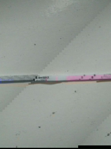 Bun aku mau tanya aku test pack positif hamil . Tapi gak ada gejala mual muntah .? Ad yg sma ga ??