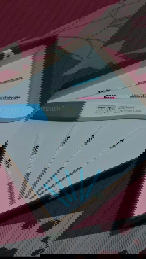 Belum kelihatan / penebalan