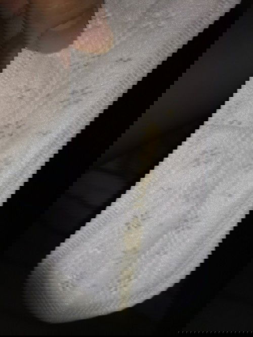 hello po, normal lng po b mgkron ng brown discharge? 5mos pregnant po. ano po bng kulay to? thanks