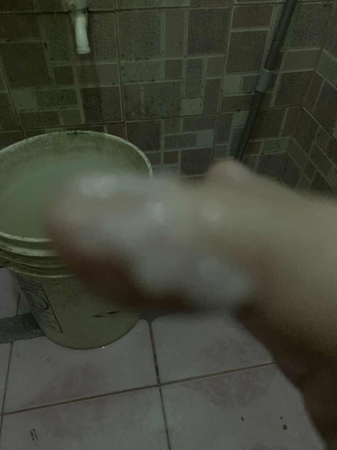 Mga mommy pasensya napo sa picture mucus plug napo kaya to ? 38weeks and 6days napo ako today .