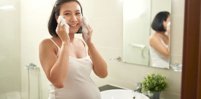 Skincare routine during pregnancy: Ingredients to avoid during pregnancy
