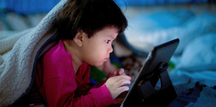 Nagwawala ang bata kapag pinatigil gumamit ng gadget? 8 senyales ng Screen Dependency Disorder sa mga bata