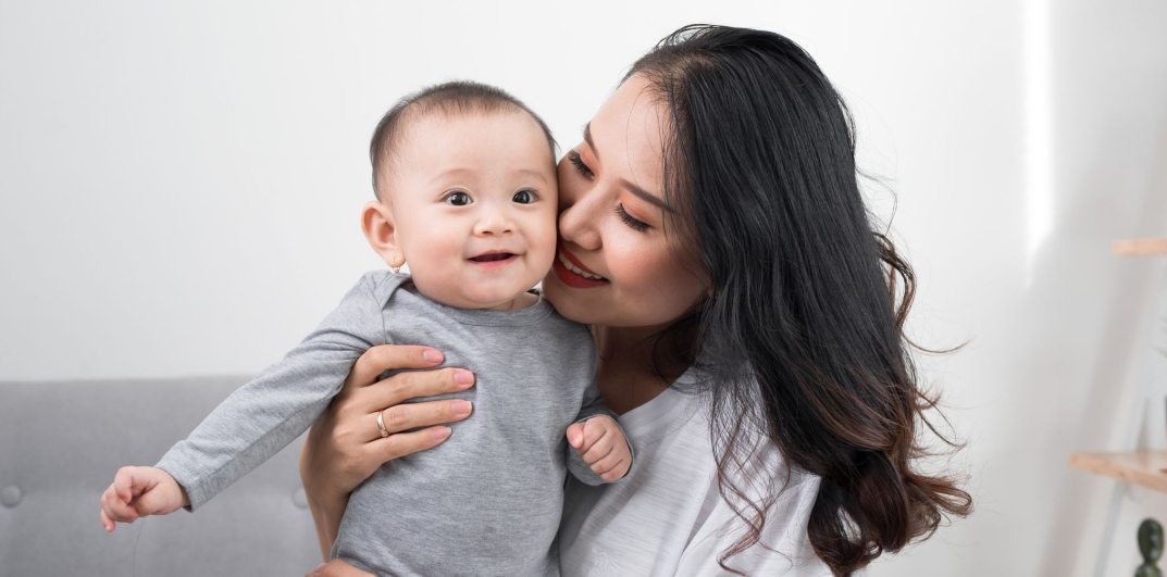5 Amazing Signs Your Baby Loves You theAsianParent
