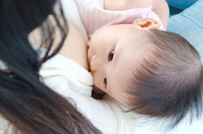 Breastfeeding reduces risk of breast cancer, arthritis and diabetes, studies say