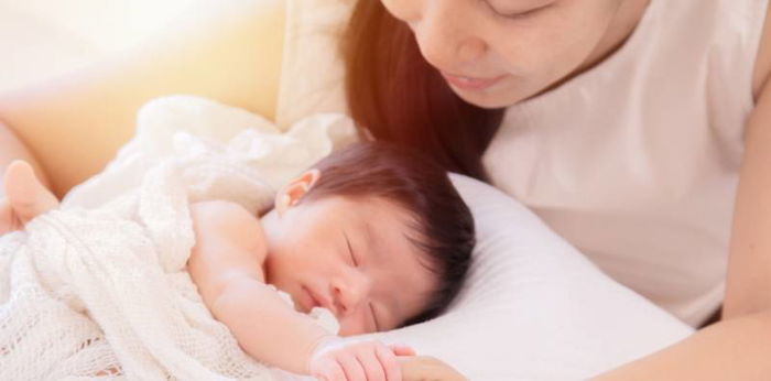 9 Things not to do when visiting a newborn