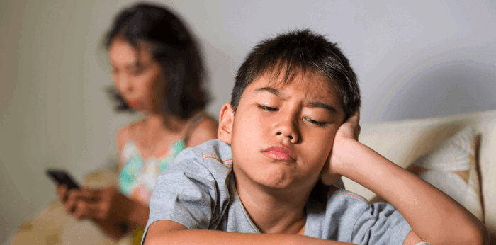 Cellphone-distracted parenting can hinder your child's brain development, says study