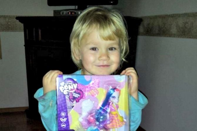 Mom saves the life of her toddler in a selfless, creative way