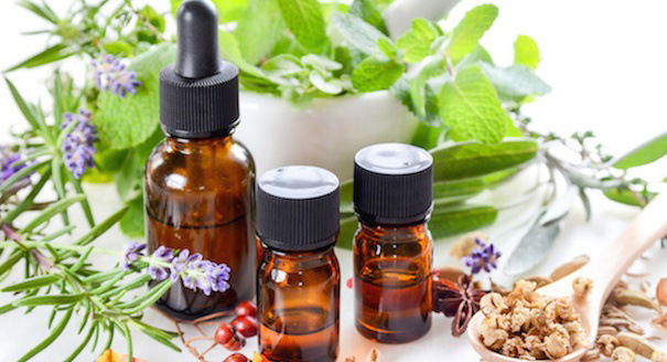 Essential oils are a mom's ultimate first aid kit