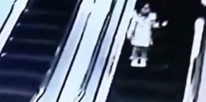 Shopping cart crashes down an escalator and slams into unsuspecting mom and daughter