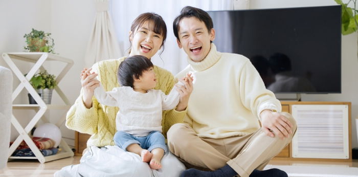 7 tips and tricks on how to raise a bilingual baby