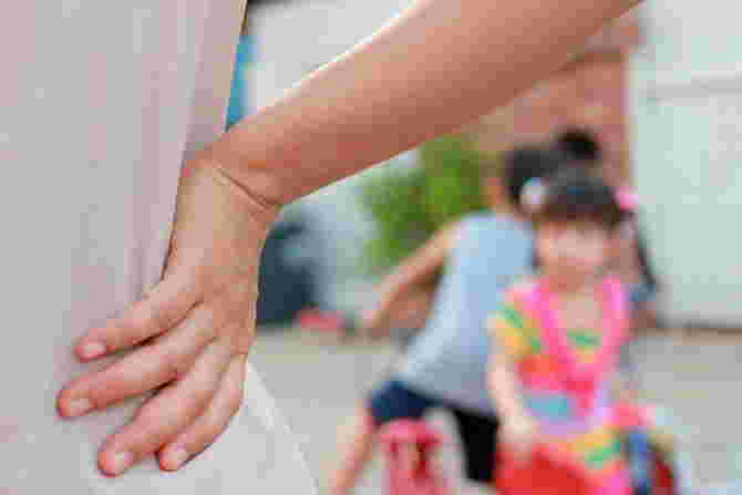 Mẹ bỉm sữa thú nhận những sai lầm lớn nhất trong việc nuôi dạy con