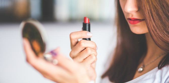 These 4 simple hacks will help you save money on makeup!