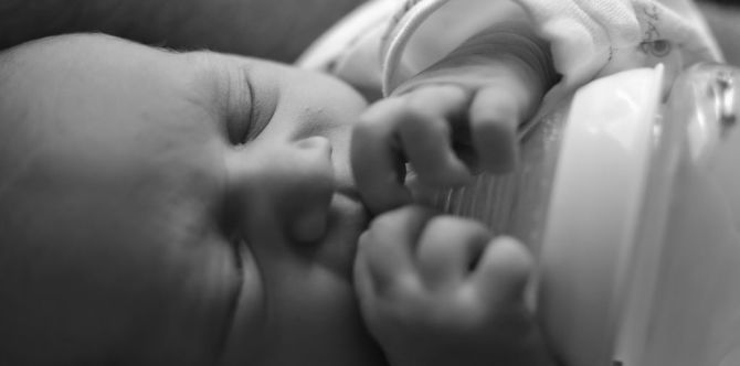 Ease your weaning woes with these mommy-approved tips!