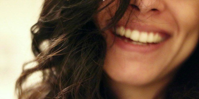 8 habits of happy people that you should incorporate in your life