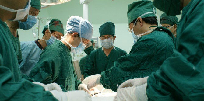 Woman gets severe burns after she farted during surgery