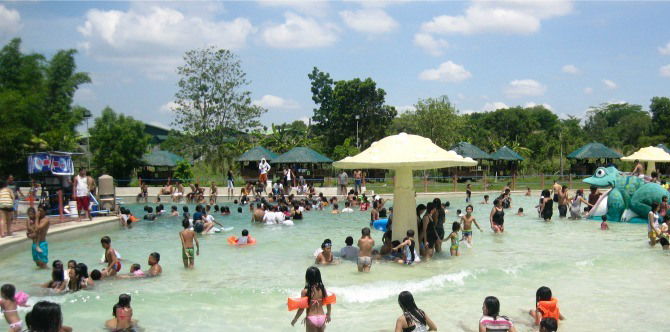 How can parents prevent the dreaded 'summer slide'?