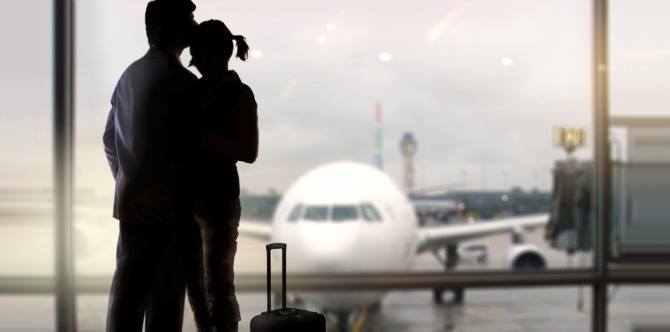 10 Ways to keep the romance alive in your long distance relationship