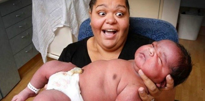 LOOK: This Aussie mom pushed out a 14-pound bundle of joy!