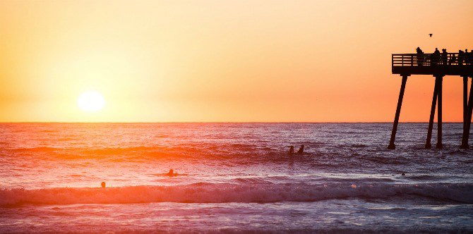 Want to feel young again? Try these fun summer dates!