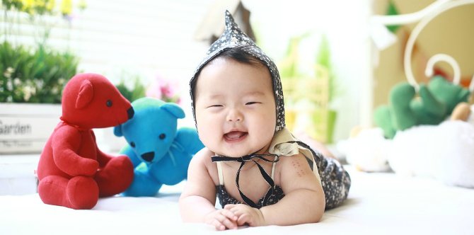 7 Amazing baby milestones that are just too cute!