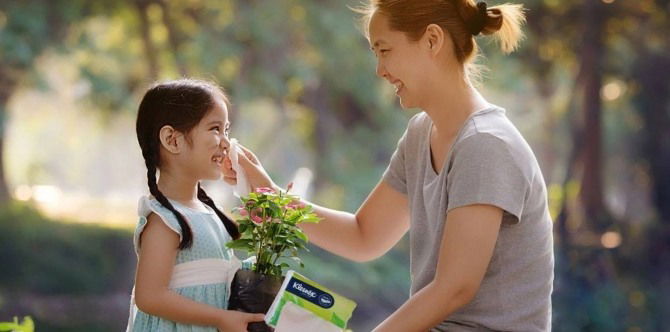 Effective ways to teach your child good hygiene