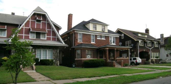 What you need to know if you're planning on buying a house for your family