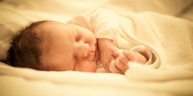 Infant safety checklist for new moms and dads