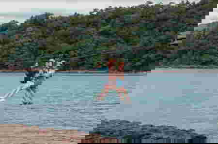 Want to make travelling with the one extra fun? Take your cue from Maxene Magalona and fiancé Robby Mananquil