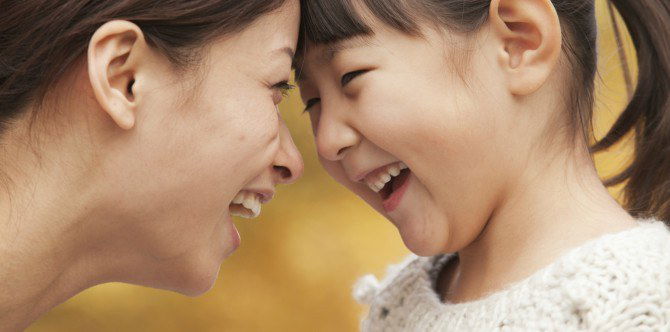 Is it true that bilingual children suffer from speech delays?