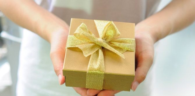 Christmas gift ideas to make moms happy during the holidays!