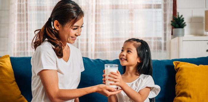 Milk recommendations by age: A parent's guide