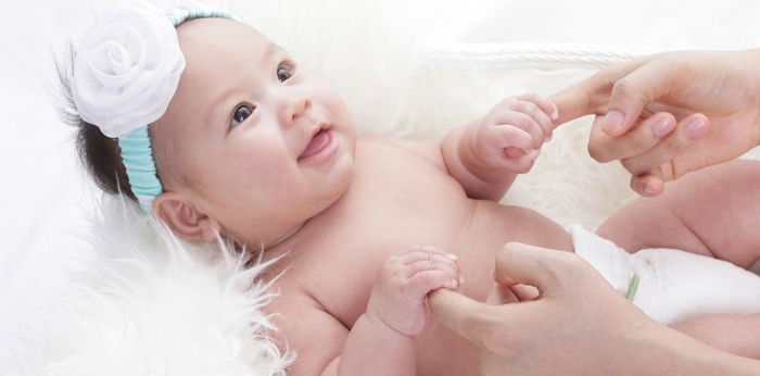 "Why does my newborn do that?" 10 newborn movements and reflexes every mom should know about