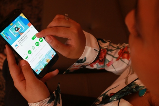Kinder Joy Toy And App: Teaching Kids Educational Playtime!