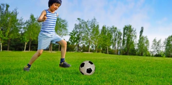 7 ways sports can help your child achieve future success