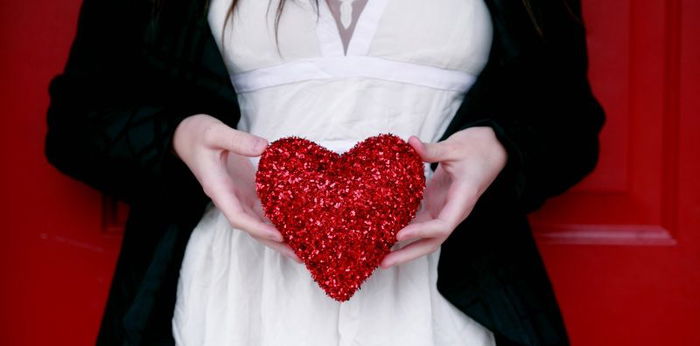 Ano ang limang love languages at paano nito pinapahayag ang pagmamahal?