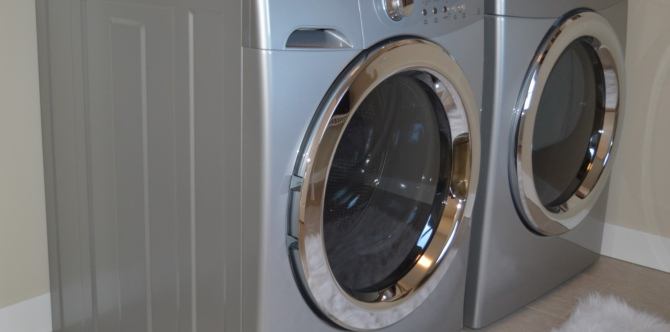 3-Taong gulang na bata namatay matapos ma-trap sa dryer!