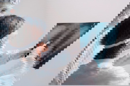 primary complex meaning