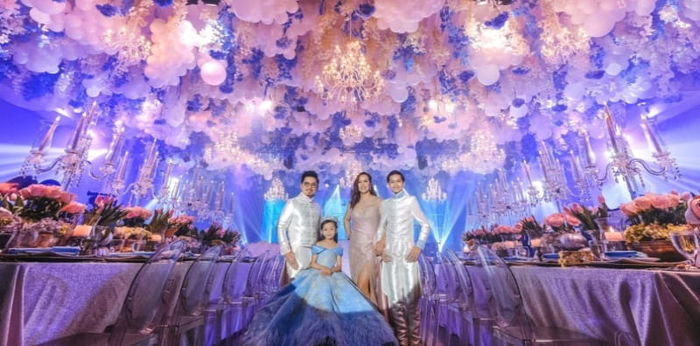 Would you throw a Disney-princess themed birthday party like this one?