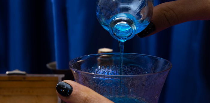 Gayuma: Naniniwala ka ba sa “love spell” na ito?