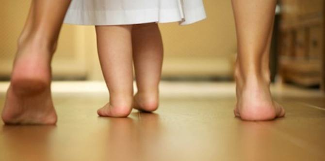 Is baby ready to walk? 6 signs that your little one might be walking soon
