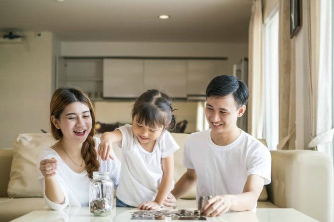 Save Family Money in 2019: Smart Tips That Every Family Should Follow