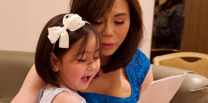 Dra. Vicki Belo sa pagiging ina sa kanyang 60s: "Nakikita ko lahat—first walk, first word, everything. Enjoy na enjoy."