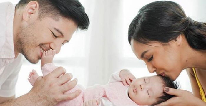 3-month-old baby ni Rochelle Pangilinan nakiki-duet sa pagkanta