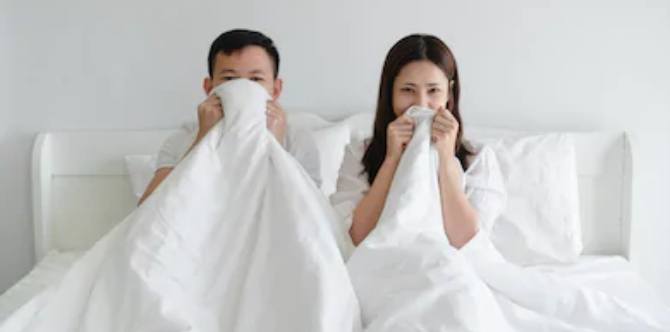 "HELP! Nahuli ng anak namin na nagse-sex kaming mag-asawa. Anong gagawin namin?"